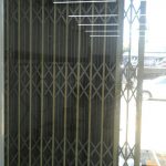 pintu harmonika premium makassar